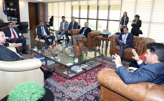 Governador Wanderlei Barbosa discute parcerias com embaixador da Costa Rica no Brasil sobre turismo e meio ambiente