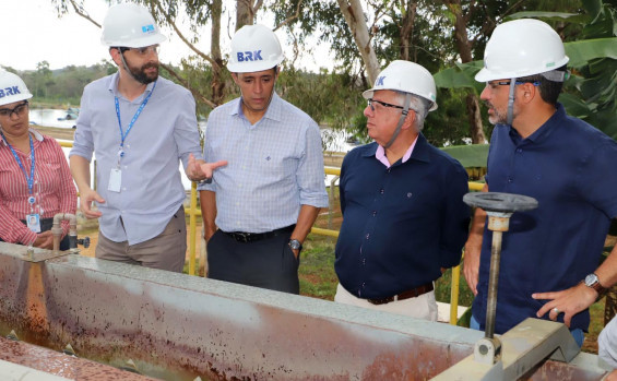 Ação integrada de órgãos ambientais realiza visita técnica à estação de tratamento da BRK