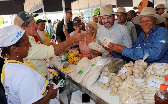 Governador Wanderlei Barbosa participa da abertura da Agrosudeste e destaca ações do Estado para consolidar avanços no campo
