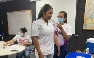 HRAUG vacina colaboradores contra Influenza e Covid-19