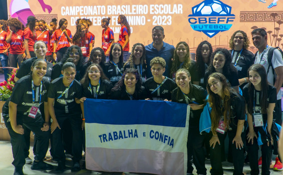 Vice-governador do Tocantins Laurez Moreira prestigia cerimônia de abertura do Campeonato Brasileiro Escolar de Futebol Feminino e destaca esporte como ferramenta para o desenvolvimento educativo