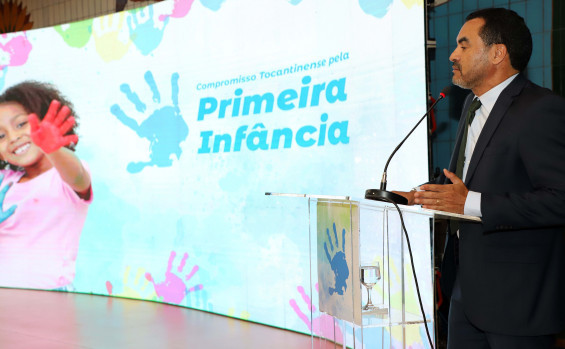 Governador Wanderlei Barbosa firma compromisso em prol do desenvolvimento e proteção das crianças tocantinenses