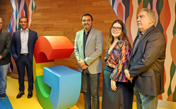 Governador Wanderlei Barbosa visita sede do Google para conhecer ferramentas que desburocratizam serviços públicos