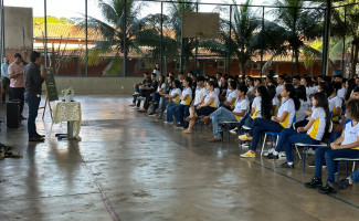 Delegado da Polícia Civil do Tocantins ministra palestra para estudante de Centro de Ensino Médio de Araguaína