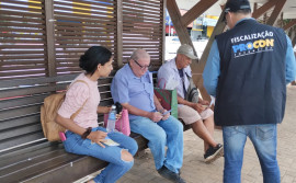Em ação educativa, Procon Tocantins orienta consumidores e destaca importância do órgão