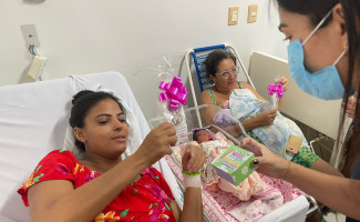 Dia das Mães é celebrado em hospitais da rede estadual de saúde