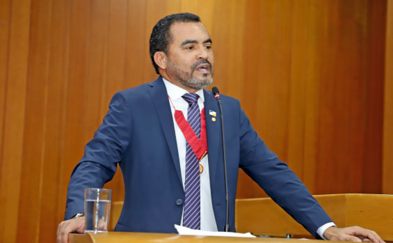 Na Câmara Municipal de Goiânia, Governador Wanderlei Barbosa recebe homenagem por contribuição da sua gestão ao agronegócio do país