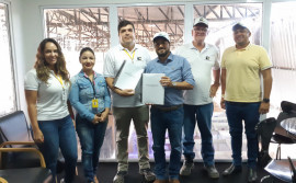 Na Agrotins 2023, investidores visitam pavilhão da Indústria e Comércio em busca de parcerias para investir no Tocantins