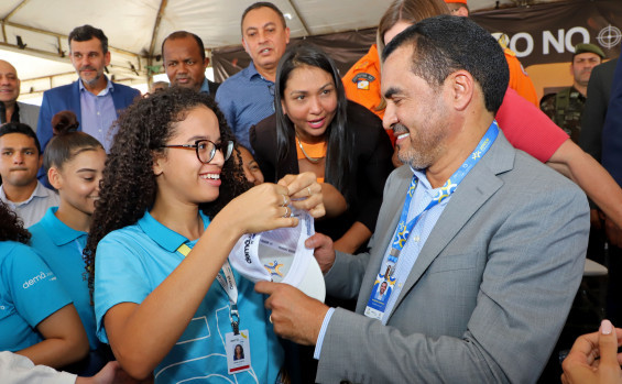 Governador Wanderlei Barbosa lança oficialmente o maior programa de aprendizagem jovem da história do Tocantins