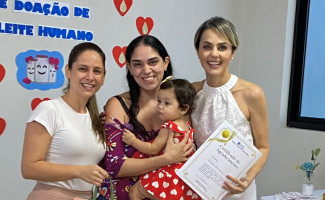 Hospital e Maternidade Dona Regina realiza comemoração ao Dia Nacional da Doação de Leite Humano
