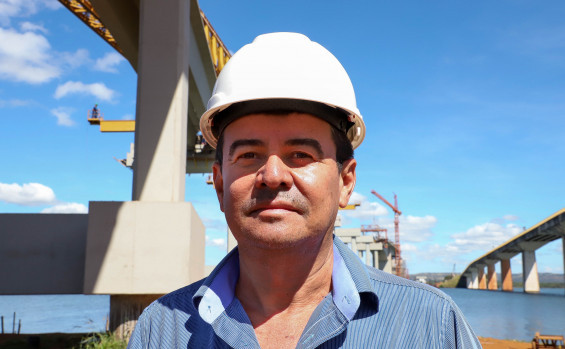 Governo do Tocantins avança na construção da Ponte de Porto Nacional com lançamento de vigas e finaliza mais de 65% da maior obra de engenharia em andamento no Estado