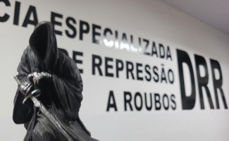 Em Araguaína, Divisão Antirroubos da Polícia Civil do Tocantins deflagra operação "Mensageiro da Morte" e prende duas pessoas por roubo, extorsão e tráfico de drogas