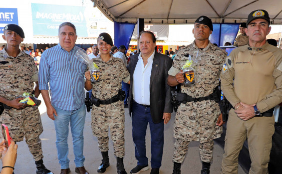 Governador em exercício, Laurez Moreira, certifica concluintes do curso de Força Tática da Polícia Militar em Taguatinga