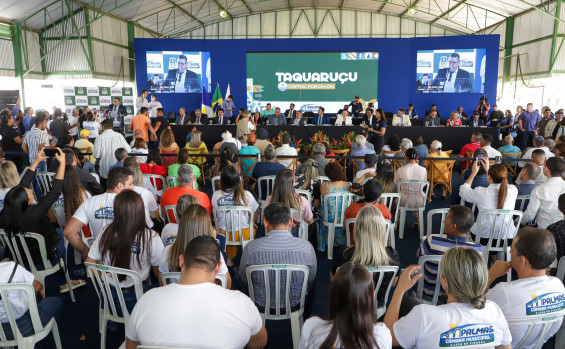 Governador em exercício, Laurez Moreira, prestigia Taquaruçu durante o 