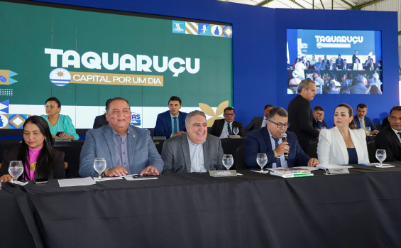 Governador em exercício, Laurez Moreira, prestigia Taquaruçu durante o 