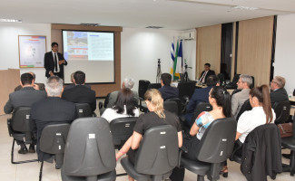 Secretário Afonso Piva palestra sobre os aspectos gerais do SUS no Tocantins e a retomada após a Covid-19