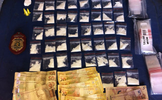 Polícia Civil deflagra operação contra a criminalidade, desarticula ponto de venda de drogas e prende homem por tráfico em Peixe 