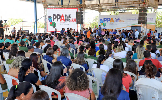 Na Consulta Pública do PPA em Colinas, o governador em exercício, Laurez Moreira, destaca a importância da população na construção de um planejamento de Governo 