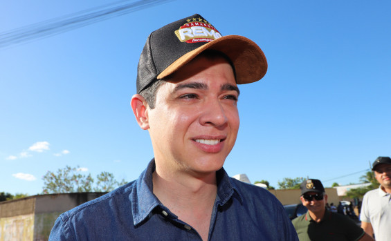 Em Paraíso, governador em exercício, Laurez Moreira, prestigia cavalgada durante ExpoBrasil 2023 e destaca a força do agronegócio para economia do Tocantins