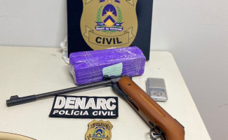 Em Araguaína, Polícia Civil deflagra operação, apreende três barras grandes de maconha e prende homem por tráfico de drogas e posse ilegal de arma de fogo