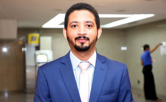 Governador Wanderlei Barbosa empossa novos procuradores do Estado