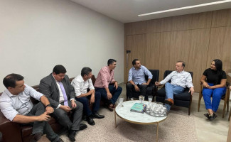 Governador Wanderlei Barbosa alinha tratamento de pacientes oncológicos com o Hospital do Amor