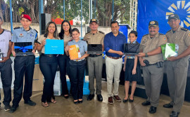 Comunidade educacional de Palmeirópolis comemora recebimento de benefícios em unidades de ensino