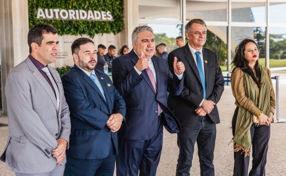 Em Brasília, governador em exercício, Laurez Moreira, participa do lançamento do Plano Safra 2023/2024 