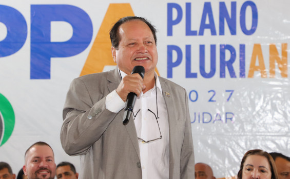 Governador em exercício, Laurez Moreira, abre consulta pública do PPA e entrega títulos rurais em Taguatinga