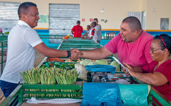 Com apoio do Governo do Tocantins, Feiras Ecosol geram renda para centenas de famílias no Bico do Papagaio