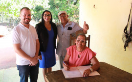 Em ação inédita, pioneiros de Palmas recebem Título Definitivo Rural em suas chácaras