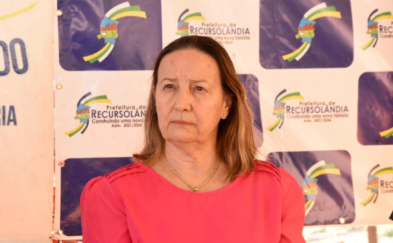 Em Recursolândia, governador Wanderlei Barbosa prestigia programação de aniversário e entrega primeiros títulos de regularização fundiária da cidade