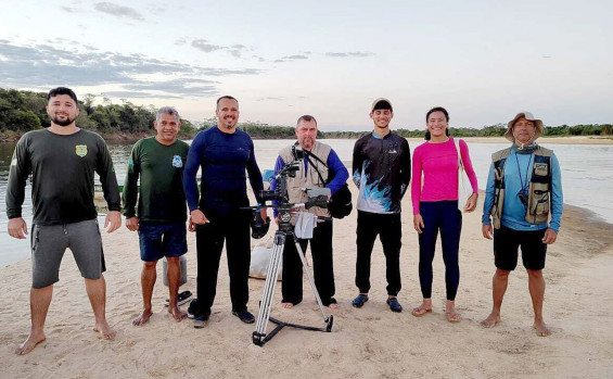Equipe de fiscalização do Naturatins dá suporte a pesquisadores da Expedição Canguçu na Ilha do Bananal