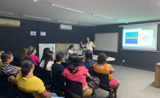 Hospital Regional de Augustinópolis promove palestra sobre declaração de nascidos vivos