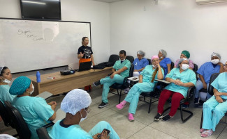 Profissionais de Enfermagem do HRA participam de capacitação sobre balanço hídrico