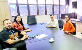 Secretário da Saúde recebe equipe do Conselho de Direitos Humanos