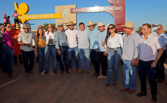 Governador Wanderlei Barbosa visita obras em Aparecida do Rio Negro e participa da cavalgada de abertura dos festejos de Nossa Senhora Aparecida 