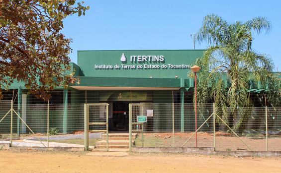 Governo do Tocantins regulariza 23 mil hectares de terras, beneficiando mais de mil famílias no Estado