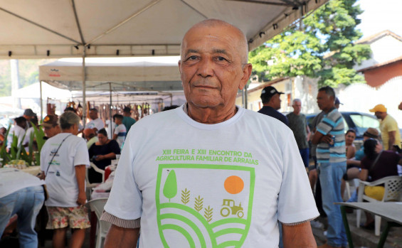 Governador Wanderlei Barbosa prestigia aniversário de Arraias e visita Feira da Agricultura Familiar