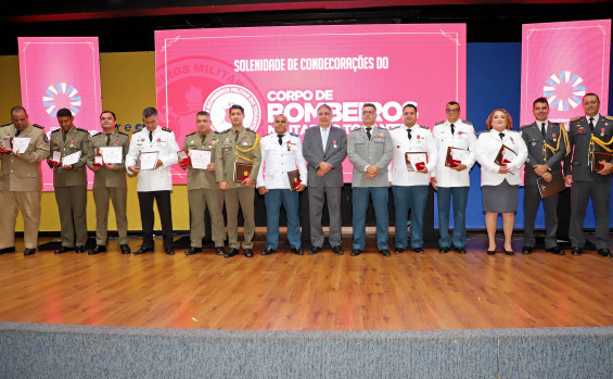 Vice-governador Laurez Moreira é homenageado com a comenda da Ordem do Mérito Imperador Dom Pedro II do Corpo de Bombeiros e destaca trabalho da corporação