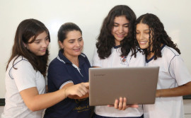 Programa Futuras Cientistas oferece 470 vagas para estudantes e professoras do Ensino Médio de escolas estaduais com bolsa-auxílio de R$ 483