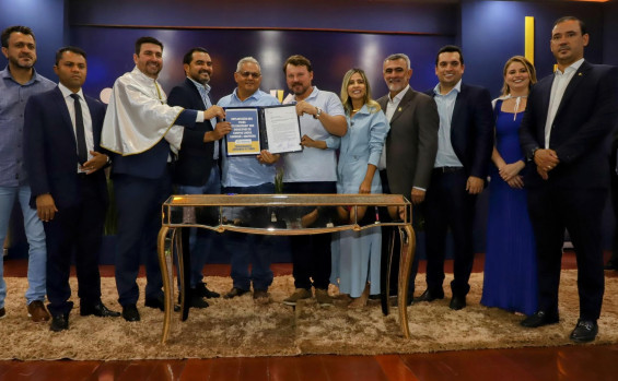 Governador Wanderlei Barbosa formaliza posse de Augusto Rezende como reitor da Unitins e anuncia novos polos do TO Graduado