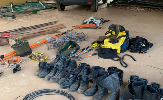 Polícia Civil cumpre mandado de busca e apreende objetos na casa de ex-funcionário de concessionária de energia