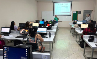 Assistência Farmacêutica Estadual promove capacitação para a equipe municipal de Farmácia de Palmas