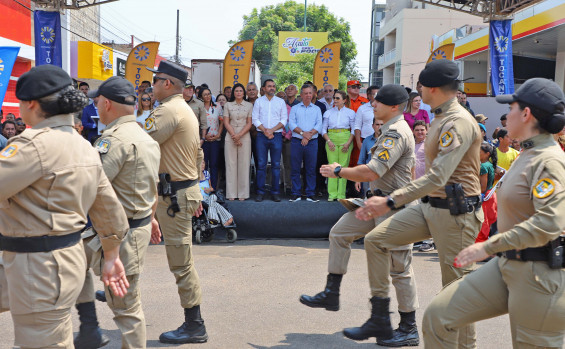 Governador Wanderlei Barbosa celebra os 35 anos do Tocantins em evento da Polícia Militar, em Porto Nacional