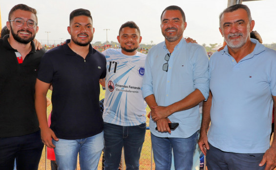 Governador Wanderlei Barbosa prestigia VII Expoagra de Augustinópolis e realiza entrega de produtos agrícolas para fortalecer o plantio na região do Bico do Papagaio