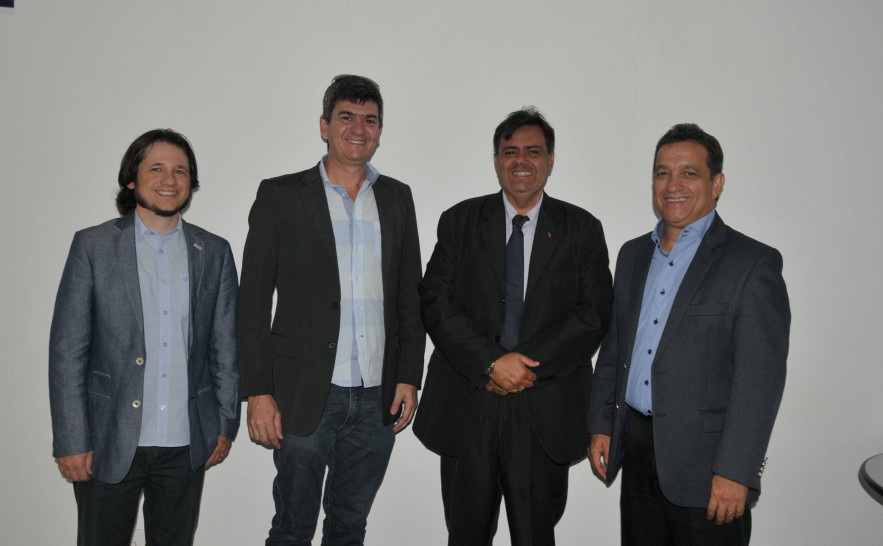 Reunião presidente da Jucetins e CRC 