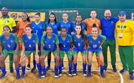 Mundial Escolar de Futsal: equipe do Colégio Estadual Guilherme Dourado vence os dois primeiros jogos