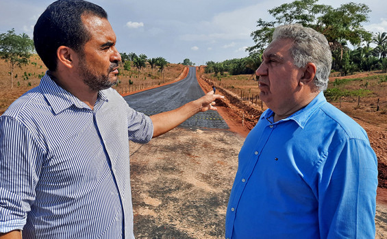 Em Sítio Novo do Tocantins, governador Wanderlei Barbosa participa da inauguração de obras em comemoração aos 60 anos do município 