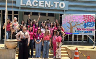 LACEN-TO realiza programação especial da campanha Outubro Rosa